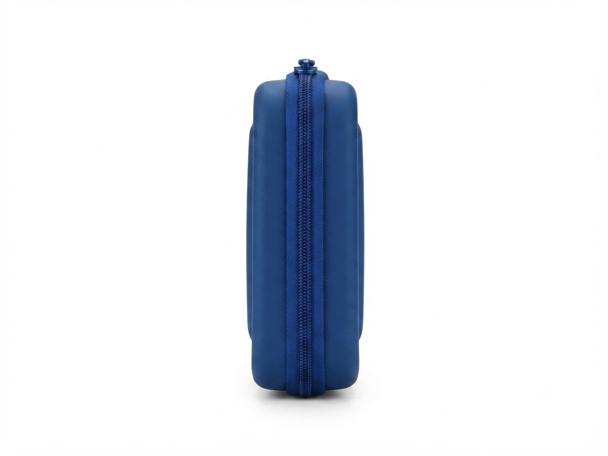 Premium Build Quality: The semi-hard shell exterior resists water and protects against accidental drops and spills.